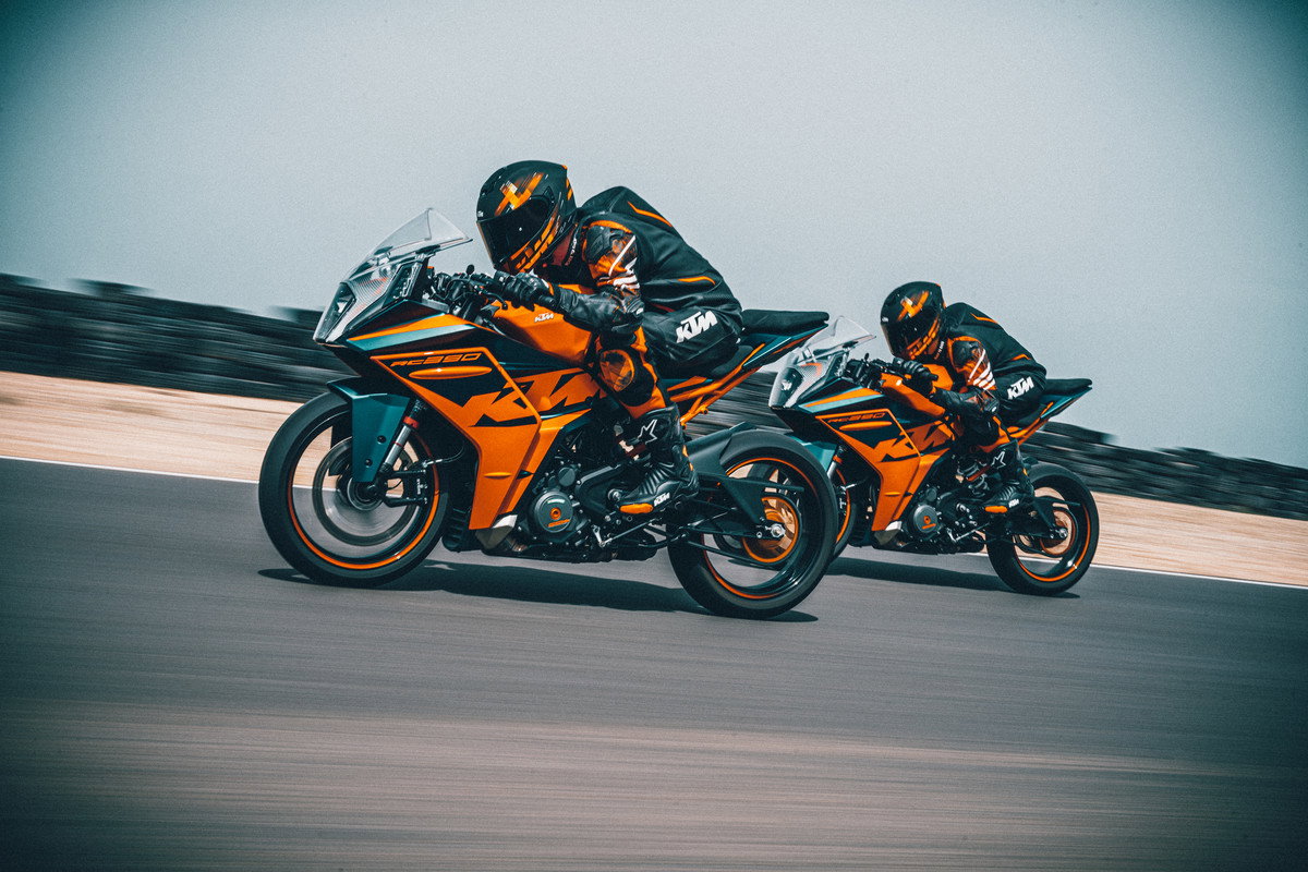 2022 KTM RC390 and RC125 officially revealed | full specs and